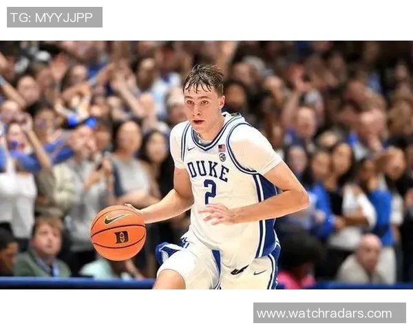 弗拉格推出状元专属PE战靴灵感源自缅因州展现家乡荣耀