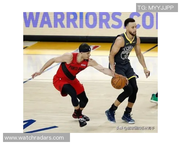 雷迪克称与勇士交手价值非凡 库里将全面检验球队防守体系 雷迪克称与勇士交手价值非凡 库里将全面检验球队防守体系